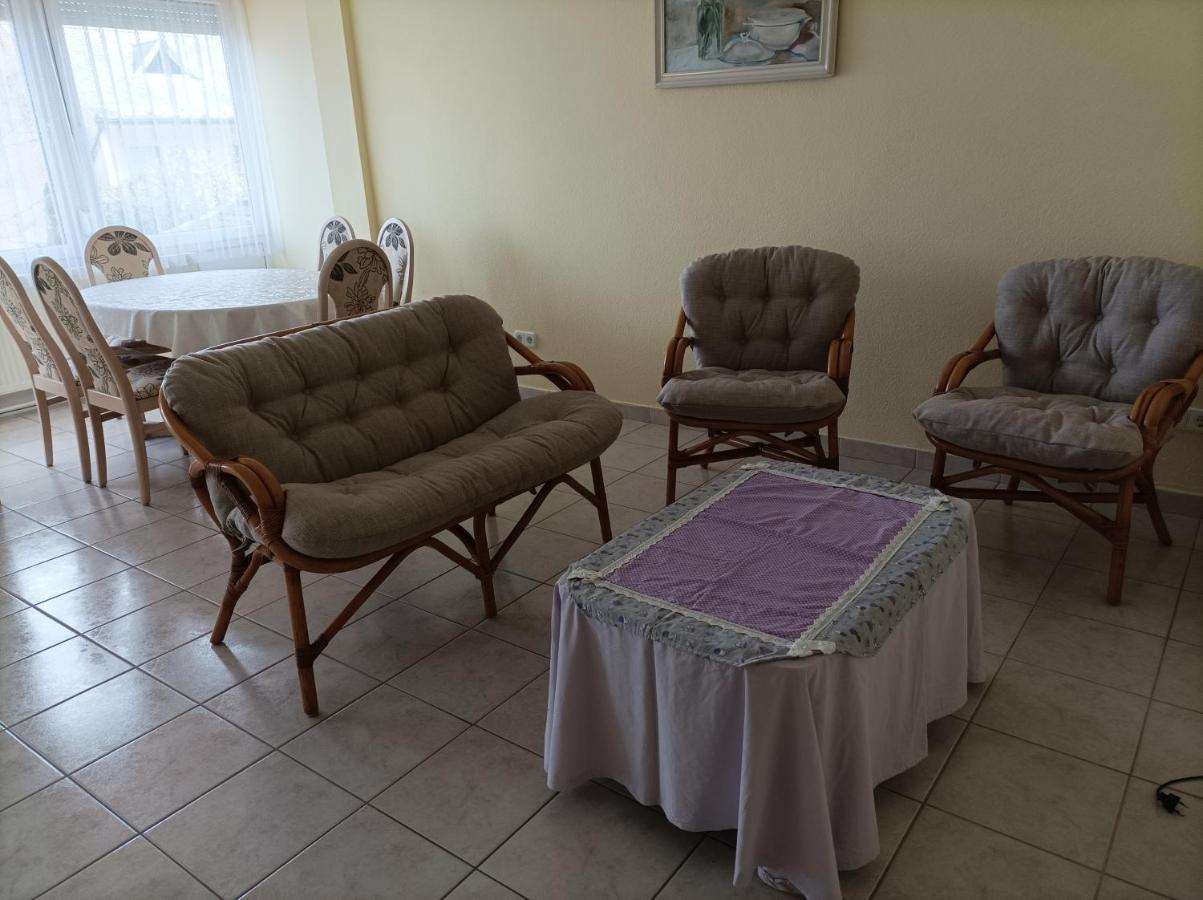 Lazar Apartmanok Hévíz Buitenkant foto