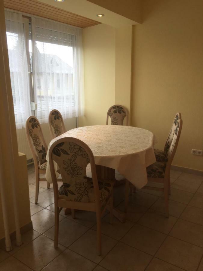 Lazar Apartmanok Hévíz Buitenkant foto