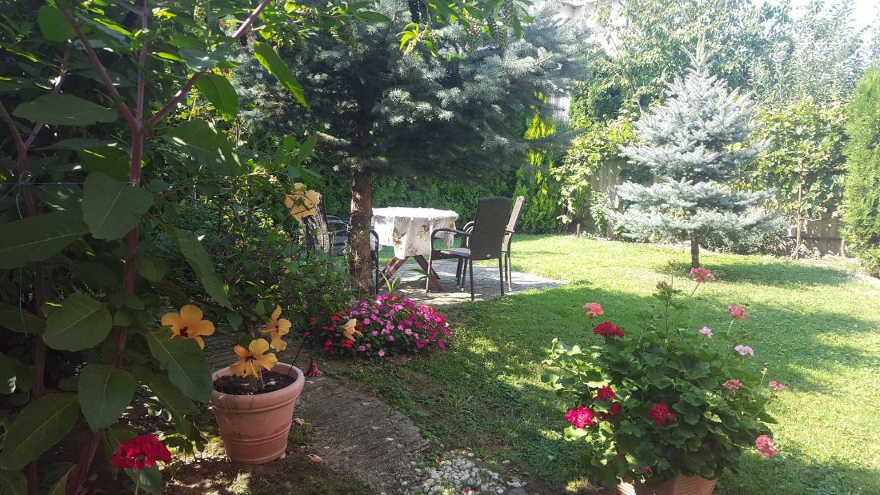 Lazar Apartmanok Hévíz Buitenkant foto